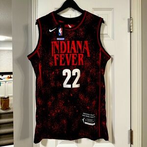 Caitlin Clark - Indiana Fever - Nike Rebel Edition Jersey